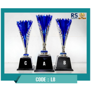 ถ้วยรางวัล L8