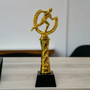 ถ้วยรางวัลนักวิ่ง